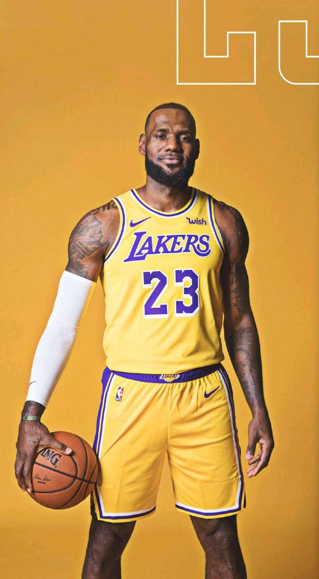 盐城队花志成左脚射门（盐城队花志成左脚劲射）