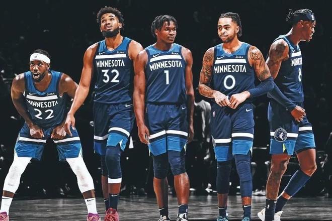 柏林联合主场能否继续坚挺？拜仁慕尼黑双线作战压力显现（柏林联合主场能否延续强势？拜仁双线作战压力加剧）