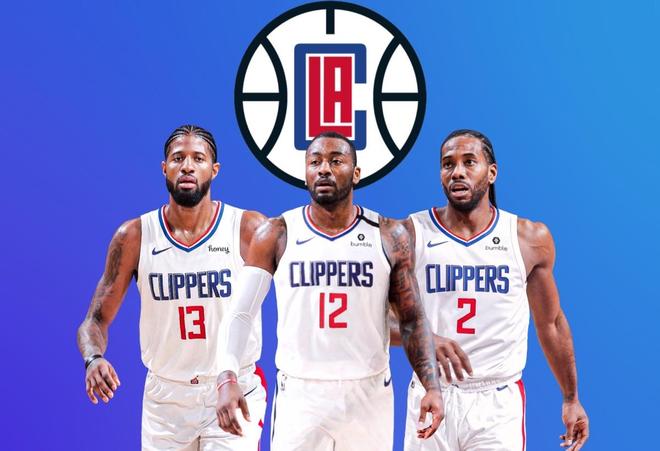 B费点球真的稳！稳稳骗过门将进球（B费点球稳健，轻松晃过门将破门）