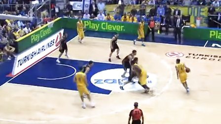 伤停补时10分钟发生三件大事！（补时10分钟三大事件接连发生！）