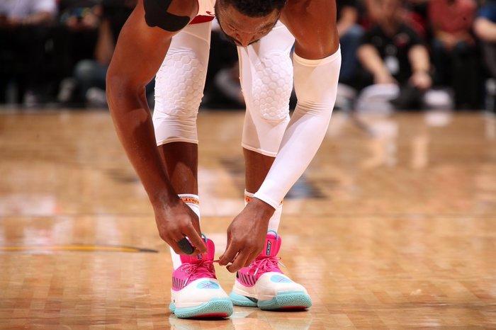 奎克利成队史首位真实命中率100%，且20+5+5的后卫（奎克利创队史纪录：后卫首人真实命中率100%，轰20+5+5）