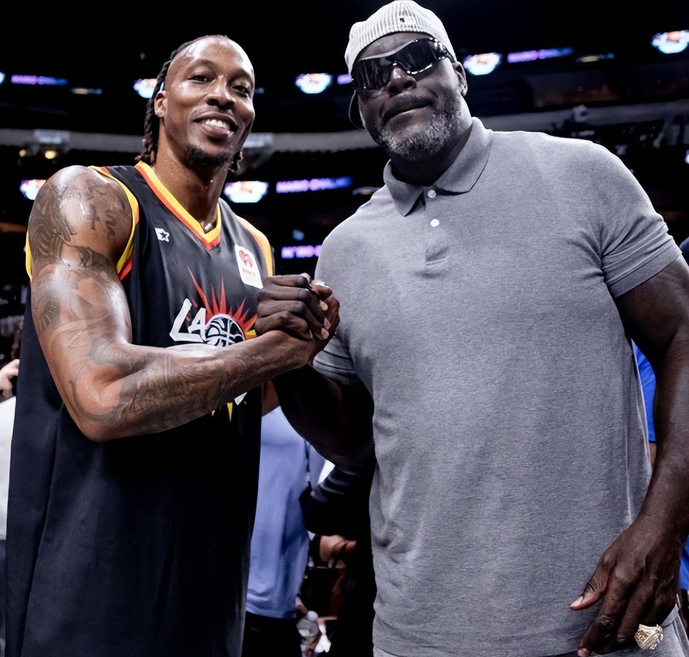 镜报：买安德森要1亿-1.2亿镑，曼联可能通过出售5人筹集资金（镜报：安德森要价1亿至1.2亿英镑，曼联或通过出售5将筹资）