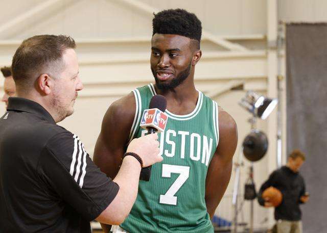 基耶利尼：相信伊尔迪兹会留队很多年；DV9受伤不会影响引援（基耶利尼：坚信伊尔迪兹会长期留队；DV9伤情不会改变引援计划）