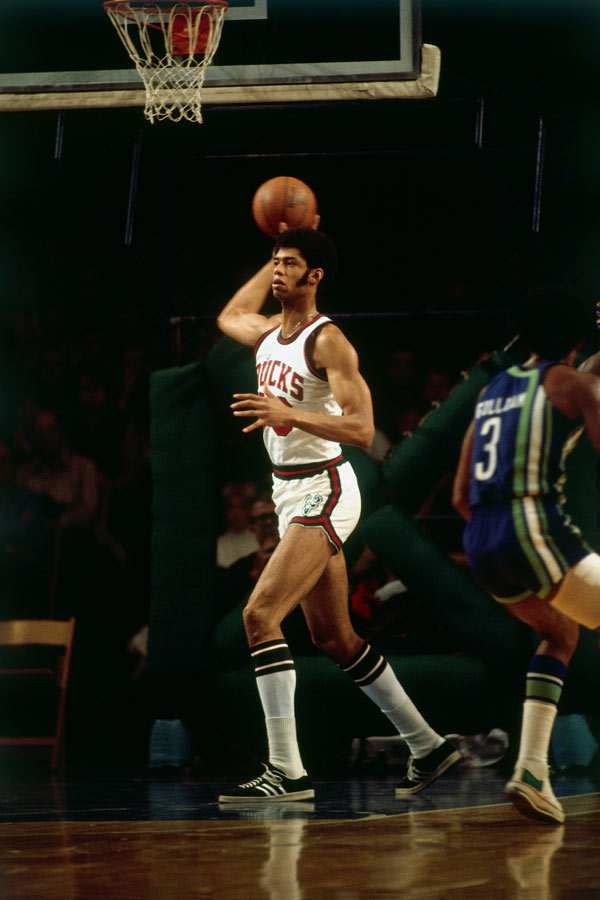 西蒙尼：朱利亚诺希望继续成长，我们也会全力帮助他（西蒙尼：朱利亚诺渴望持续提升，我们会尽全力助他成长）