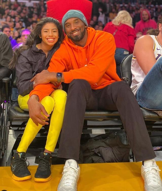 每体：拉菲尼亚伤愈复出在即，有望入选对阵毕包的大名单（每体：拉菲尼亚即将伤愈回归，或将进入对阵毕包的大名单）